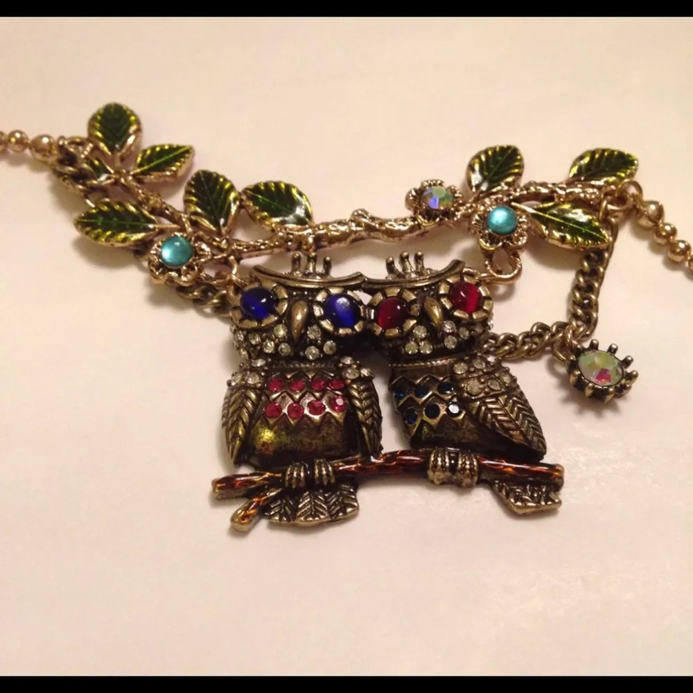 🛍️SOLD🛍️ NWT Betsey Johnson Woodland Statement Necklace - Picture 6 of 8